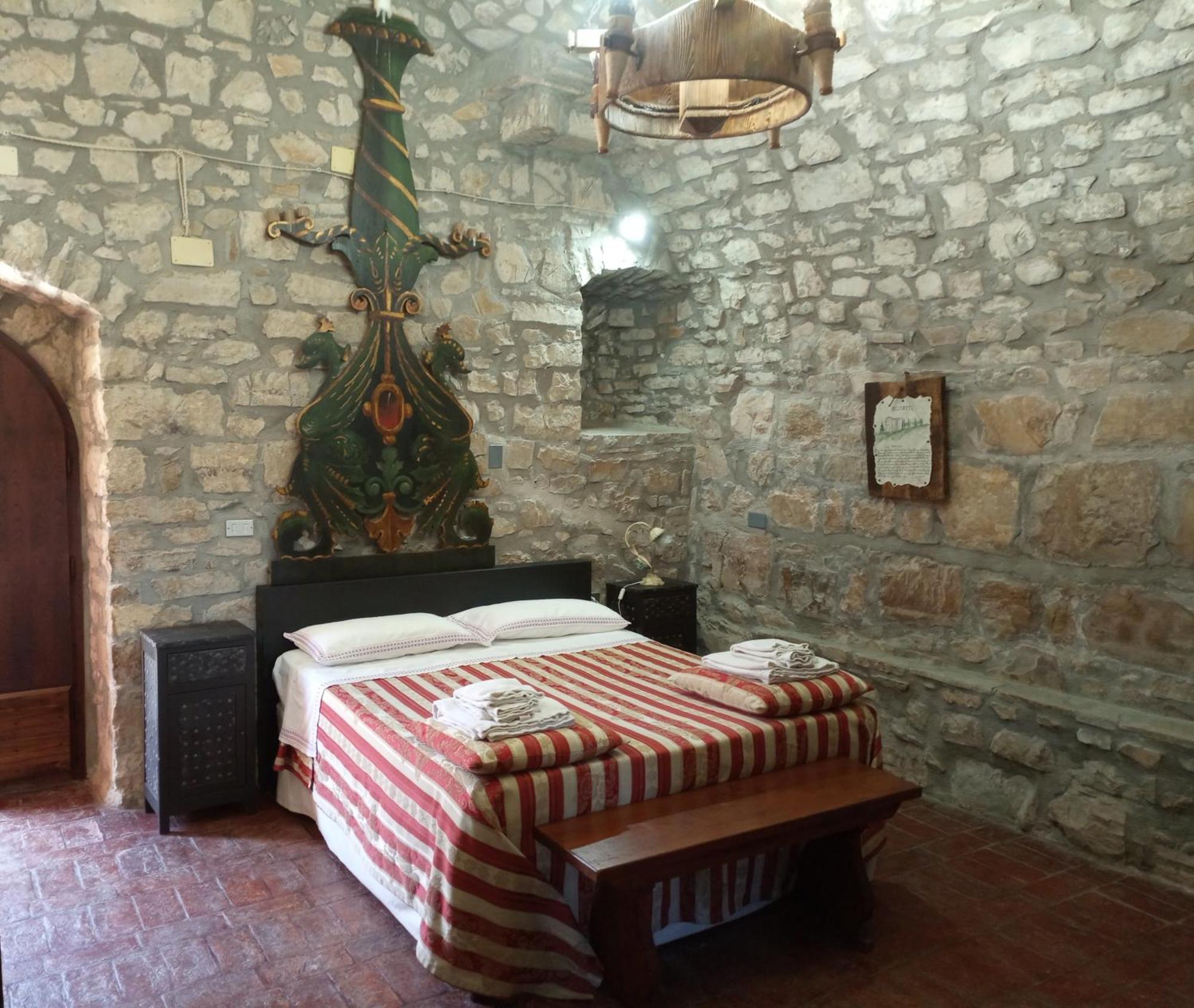 Agriturismo Castello Di Belforte Todi Exterior photo