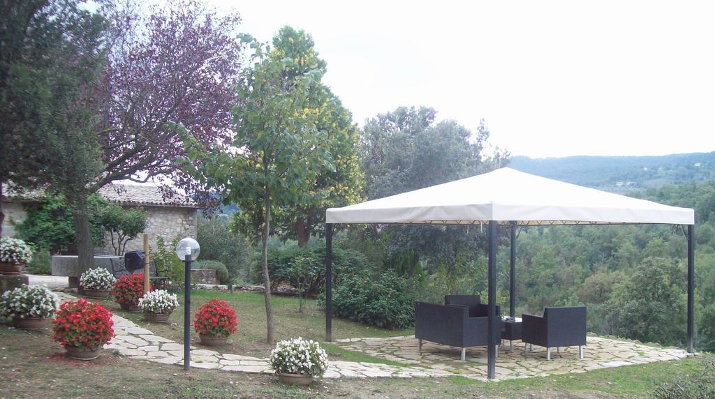 Agriturismo Castello Di Belforte Todi Exterior photo